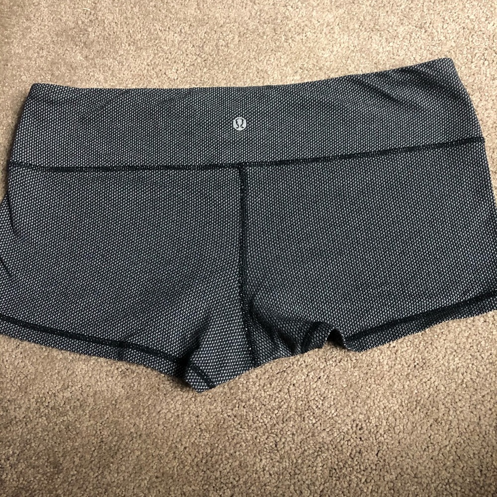 Lululemon boogie shorts
